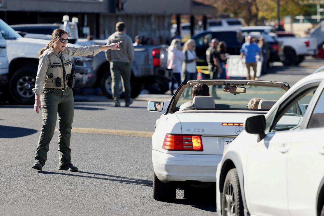Fusillade dans une école primaire de l'Oregon : trois enfants et un adulte tués, le tireur abattu
