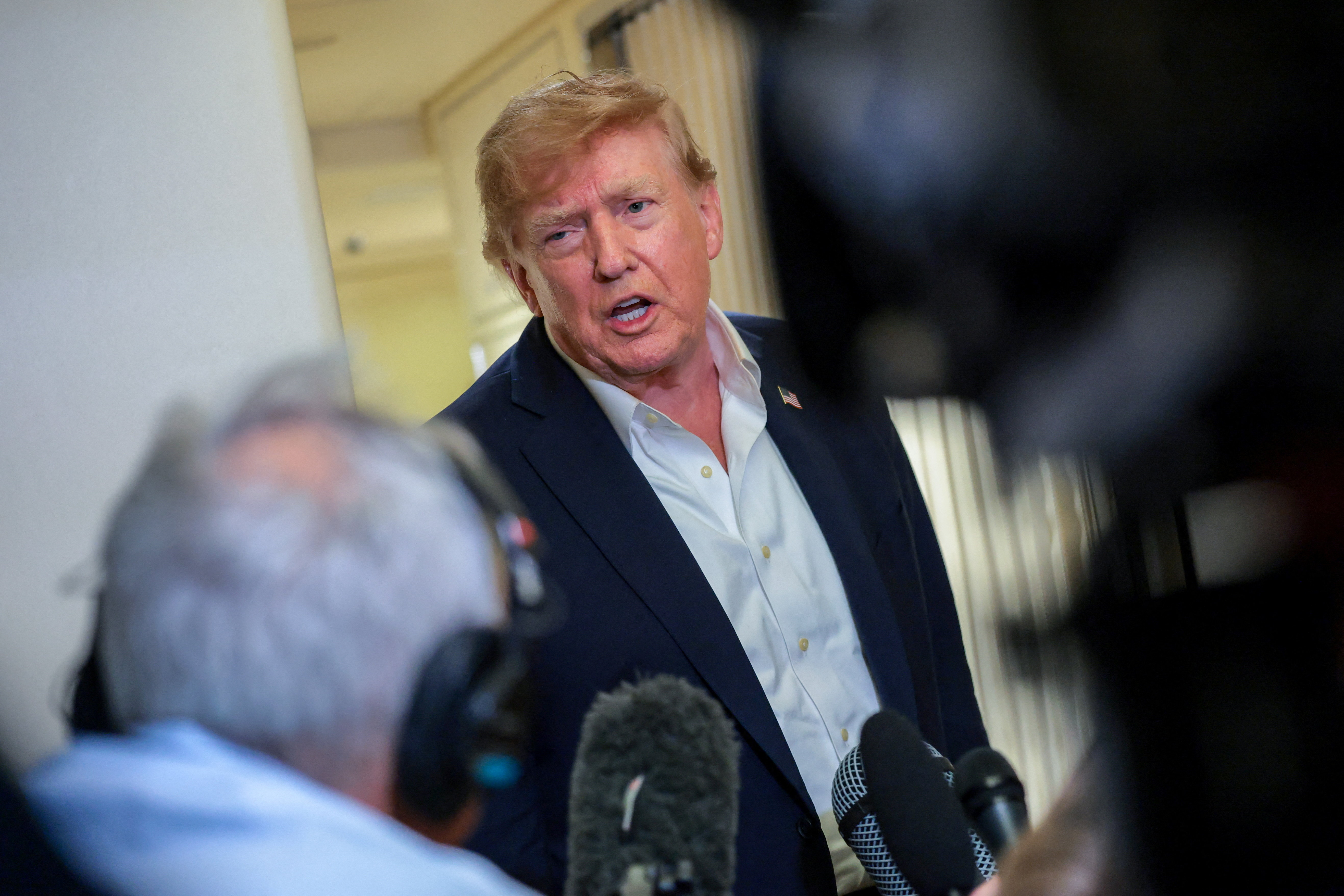 Trump écarte CNN : les grandes chaînes américaines ripostent et refusent de la remplacer à la Maison-Blanche