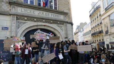 France : jusqu’à 500 lycées perturbés, le gouvernement redoute un « embrasement » mardi