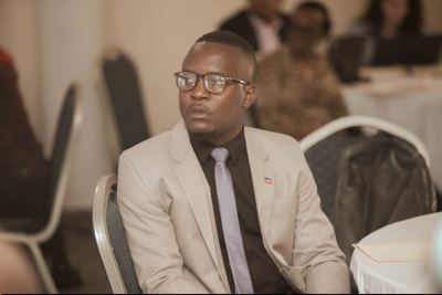 Lenz Beth Ferlyn Alparète alerte les autorités sur la situation difficile de Bombardopolis