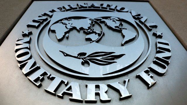 Dette mondiale : le FMI tire la sonnette d’alarme et appelle les gouvernements à agir d’urgence