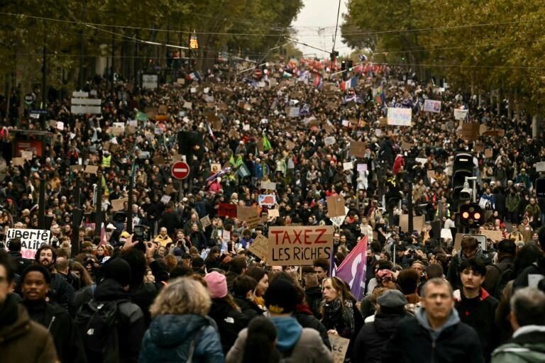 France sous tension : 410 000 manifestants, près de 1 000 arrestations et des affrontements dans plusieurs villes