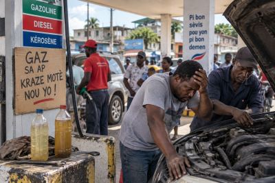 Haïti : des consommateurs dénoncent un carburant de mauvaise qualité qui endommagerait leurs véhicules